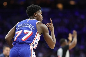 追梦：埃奇库姆打得像最佳新秀 继续这么打他可能进全明星